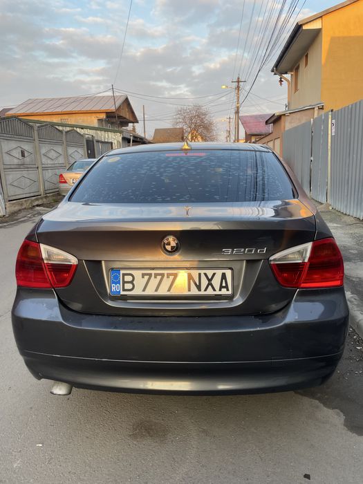 Schimb/vand Bmw e90 tot cu e90 negru ch navigatie