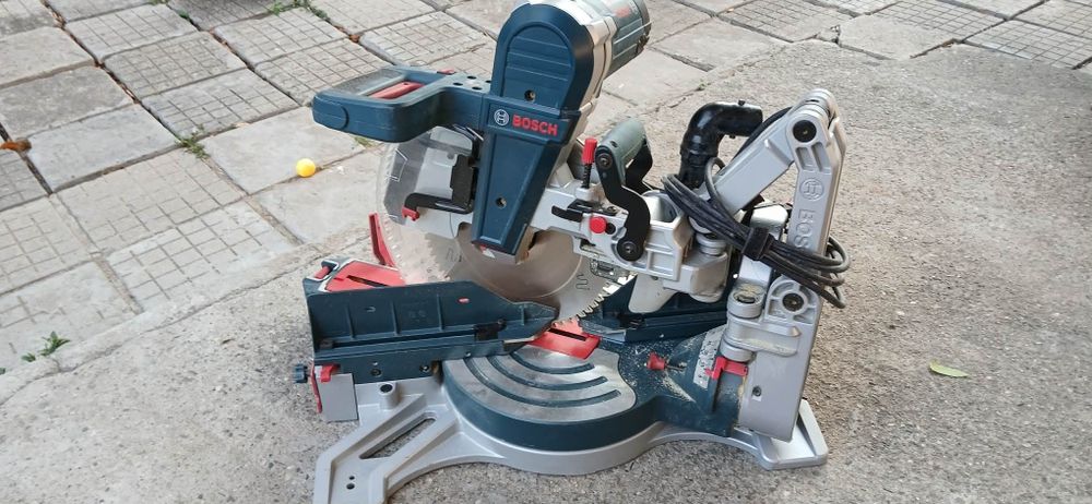 Graco Mark 7 HD 3in1  И  Пендула  BOSCH  Professional  GCM 12 GDL