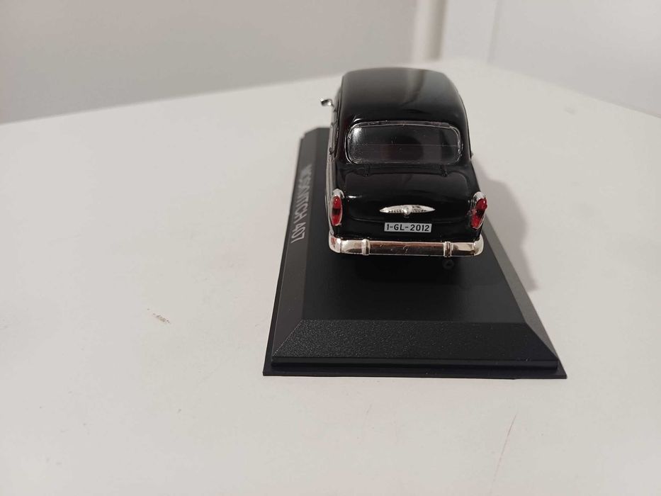 1/43 Moskvitch 407 Deagostini