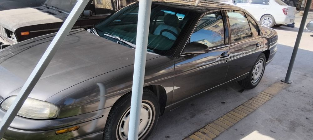 Продаю Chevrolet Lumina 1996 г.в.