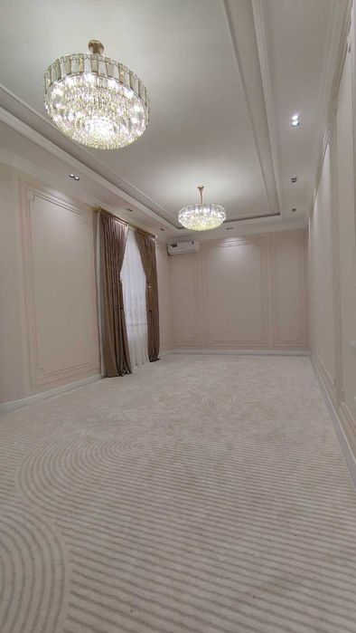 Иззада срочно уй сотилади