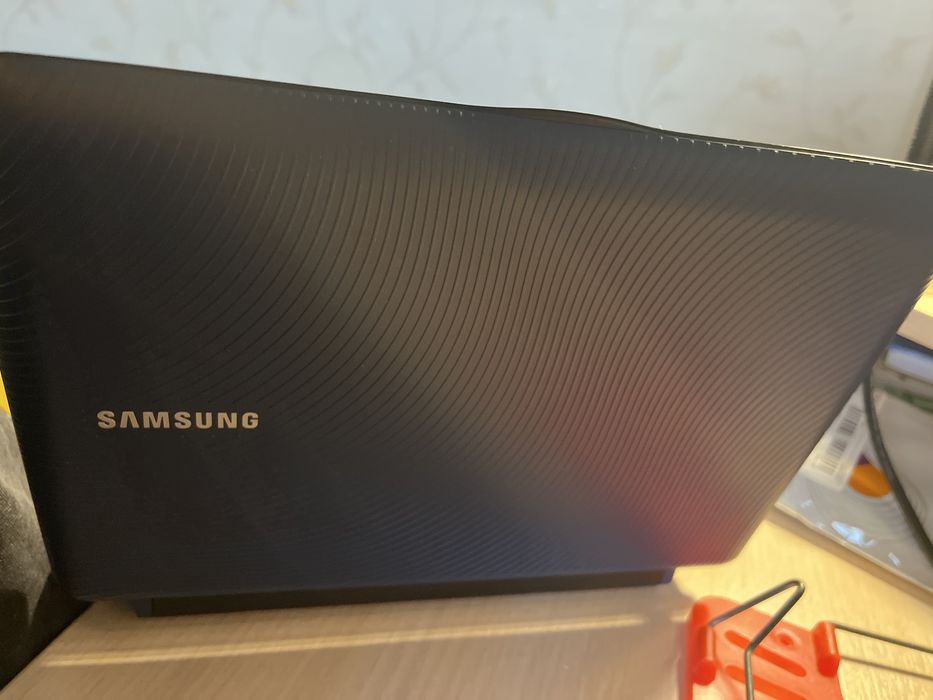 Samsung N145 plus