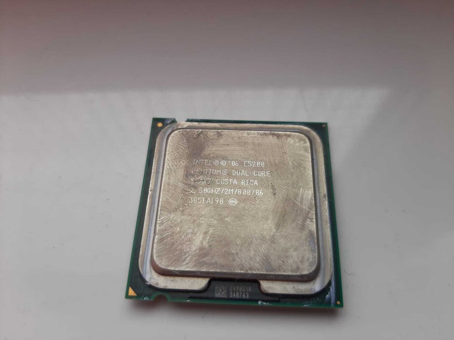 Vand procesor Intel E5200/E2180/D347-Intel Xeon E5504/Xeon E5645