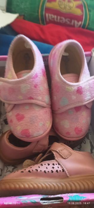 Обувь на девочку