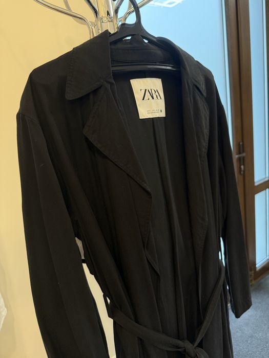 Черен Тренчкот/ Палто Zara