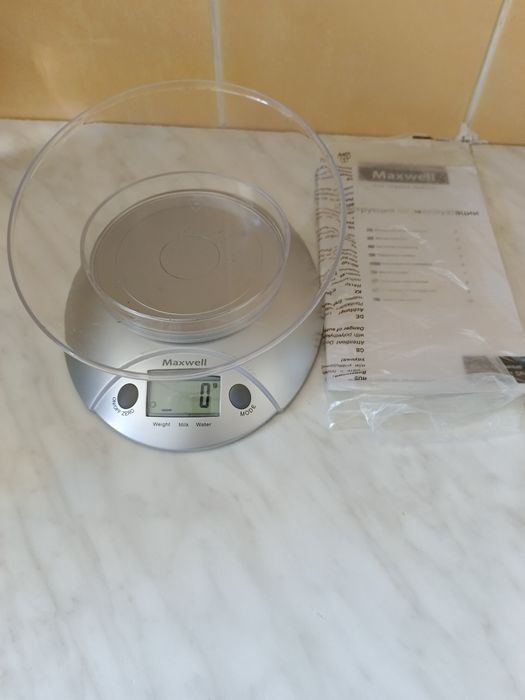 Весы  кухонные .