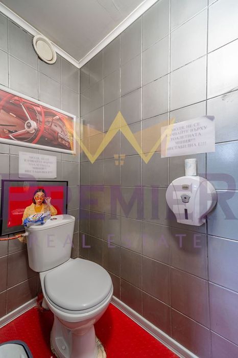 Дава се под наем Офис в Варна, Лятно кино Тракия - 200 кв.м за 2500 € - Снимка #12