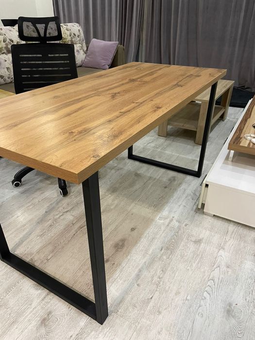 Компьютерные столы в стиле Лофт