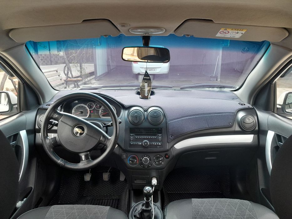 Neksiya 3 3-pazitsiya.