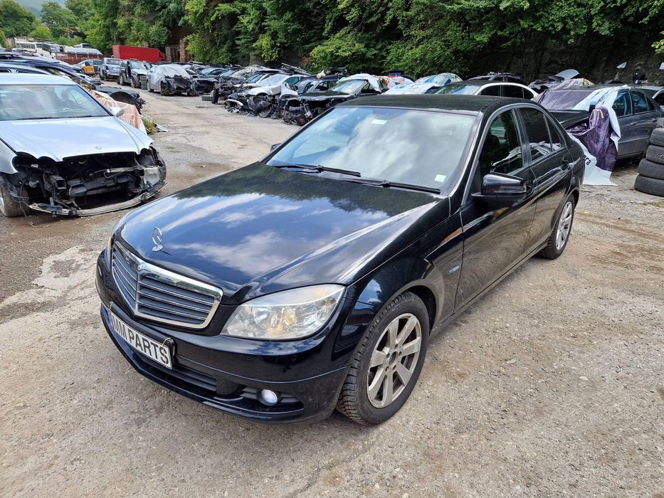 Mercedes W204 C220CDI 651 170кс седан ръчка НА ЧАСТИ!