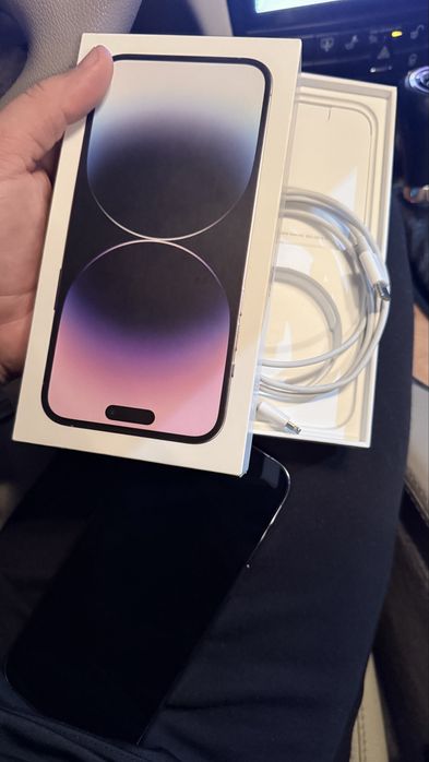 Продам айфон 14 про макс