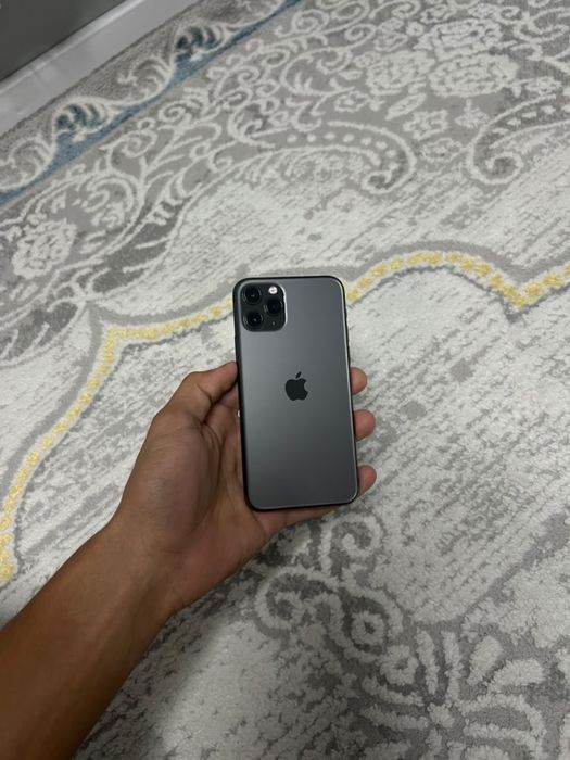 iPhone 11 Pro 64gb сост идеал