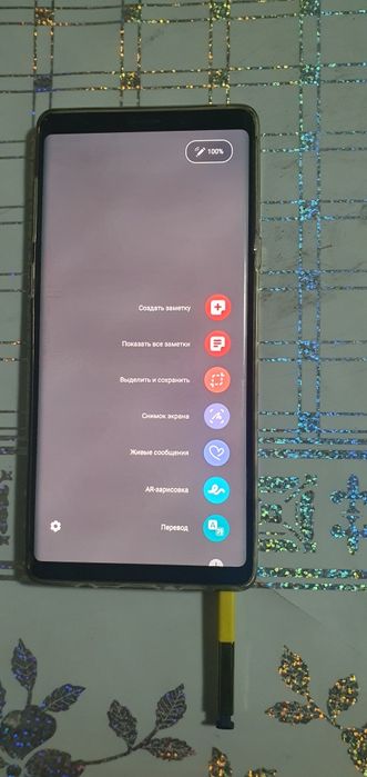 Продается Самсунг нот 9 со стилусом . Андроид 10