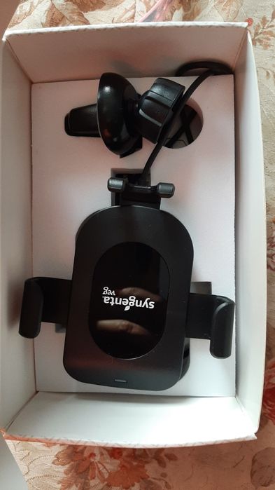 Incarcator wireless auto