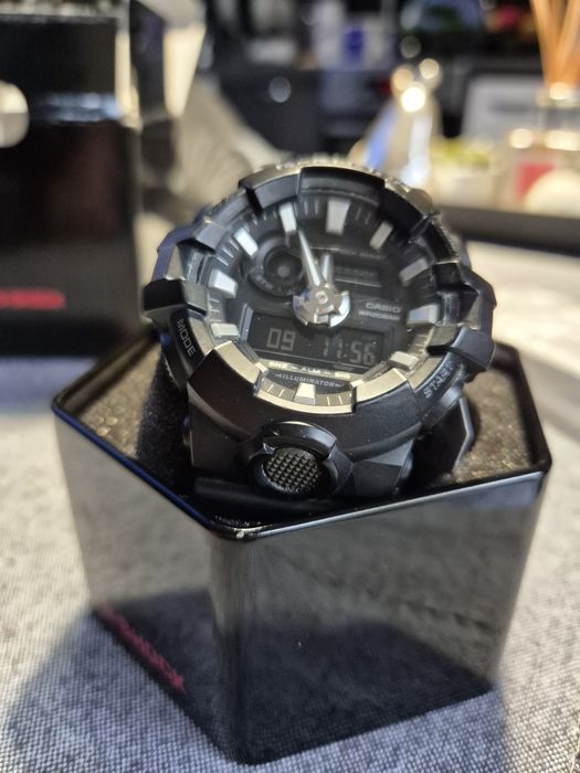 Продавам часовник Casio G Shock