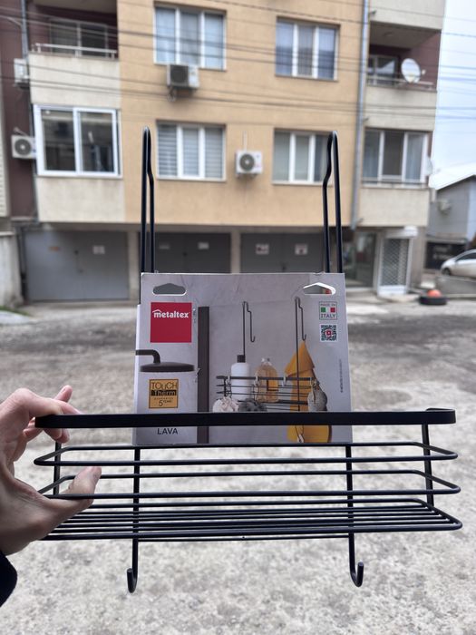 Етажерка за баня