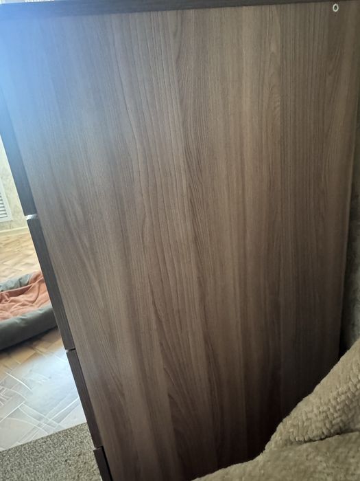 продается комод деревянный