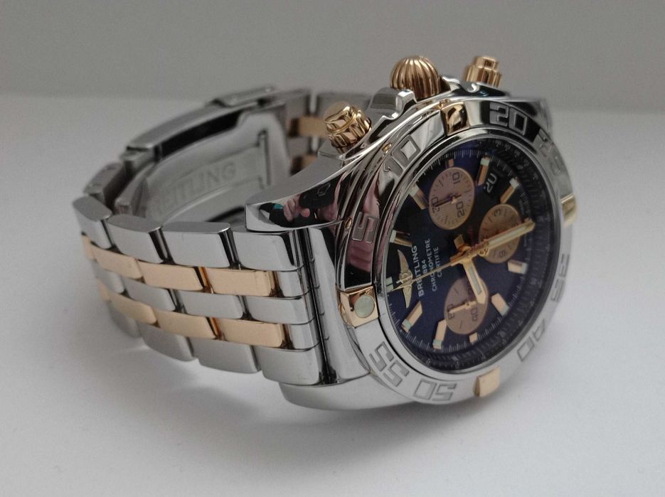 Breitling Chronomat 44 B01 IB0110 18ct rose gold/steel