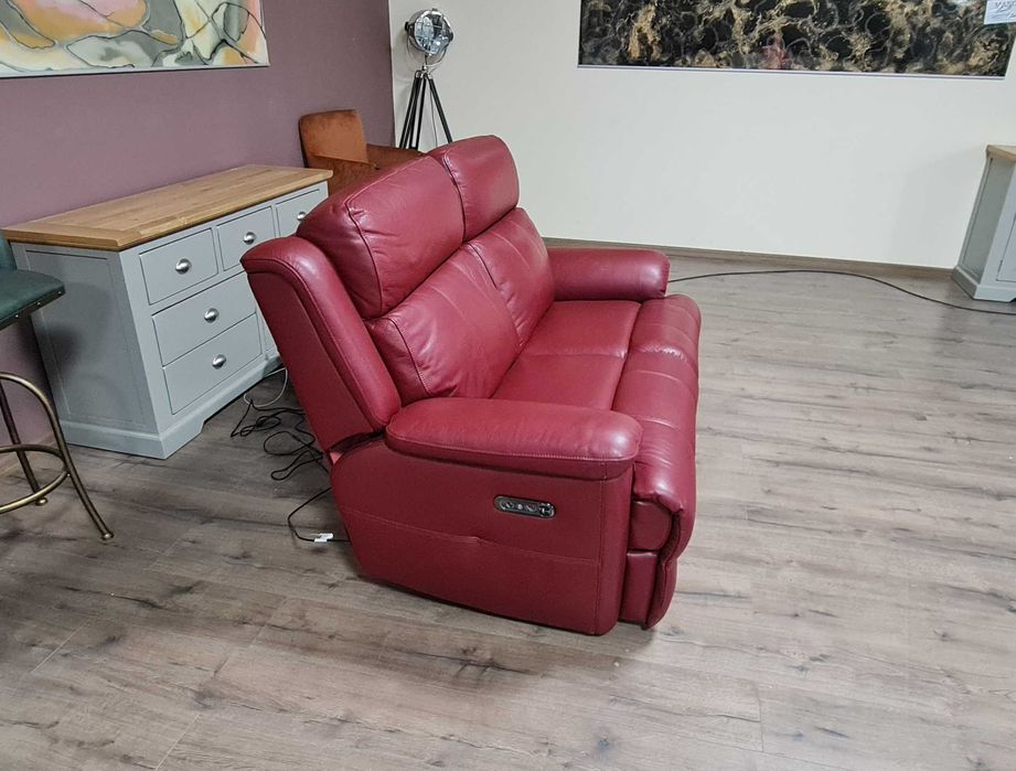 Червен кожен диван двойка с електрически релаксиращ механизъм