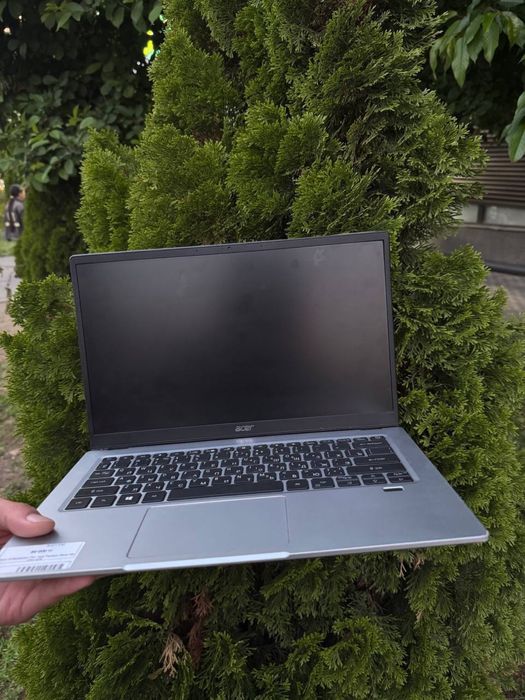 Acer  ноутбук.
