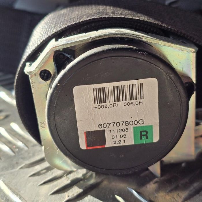 Centura de siguranta dreapta fata Opel Corsa D facelift