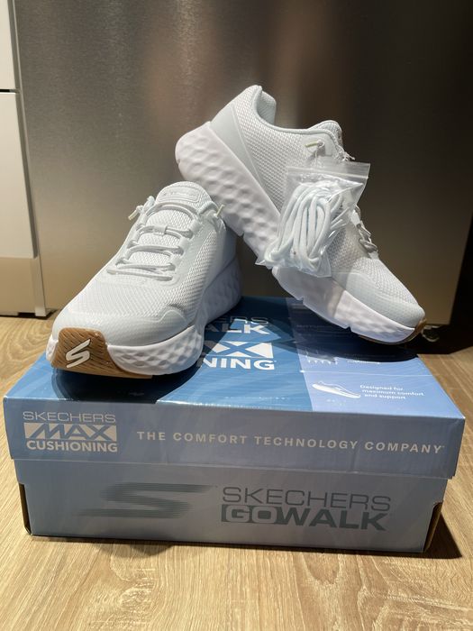 Кроссовки Skechers