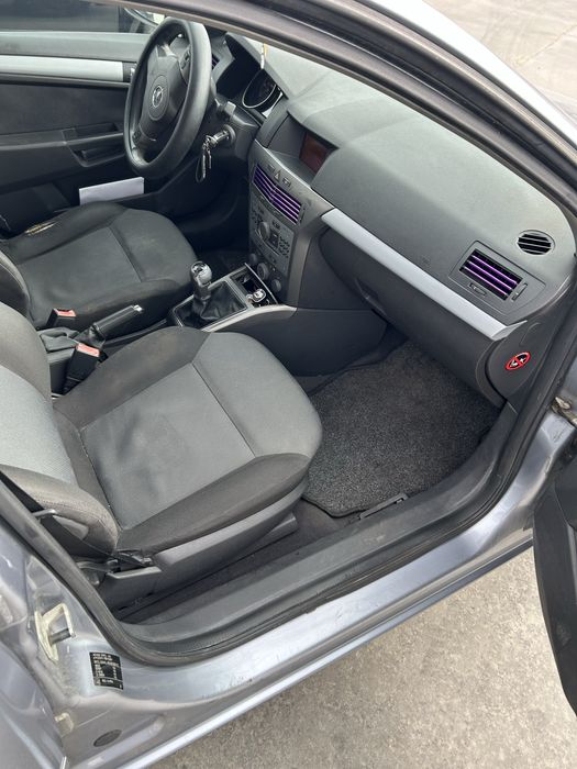 Opel Astra H 2004 1.7 CDTI Manual Hatchback