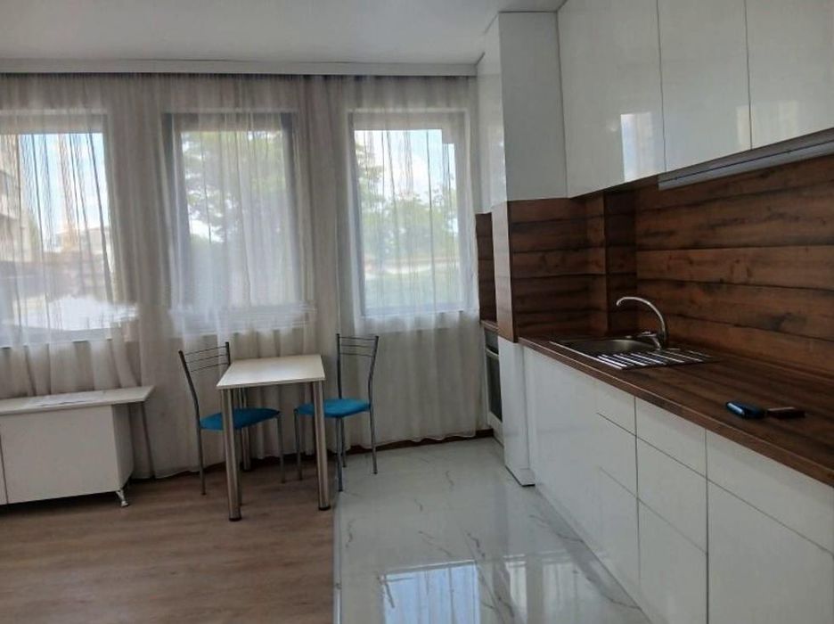 Дава се под наем Двустаен апартамент в София, Оборище - 96 кв.м за 950 € - Снимка #5