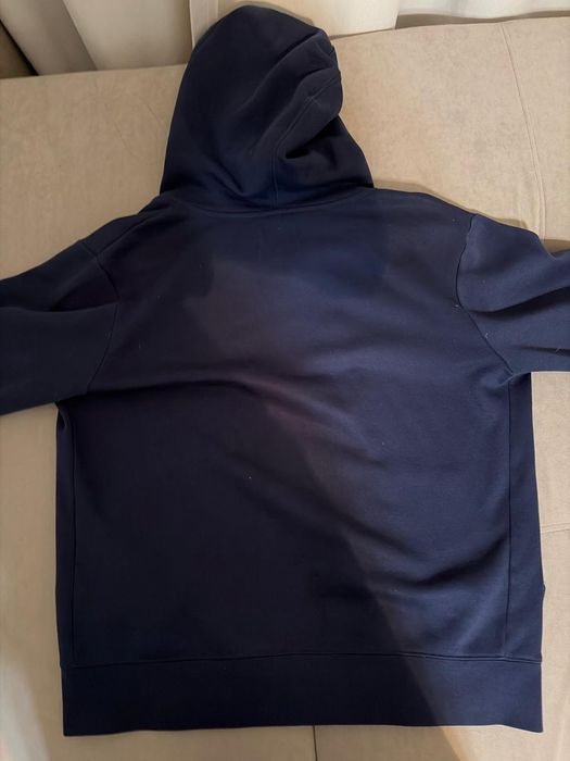 Толстовка с капюшоном