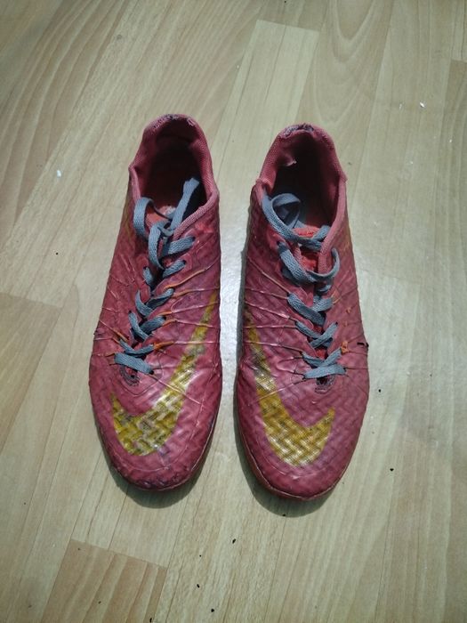 Сороконожки 41й размер Nike+сумка Nike