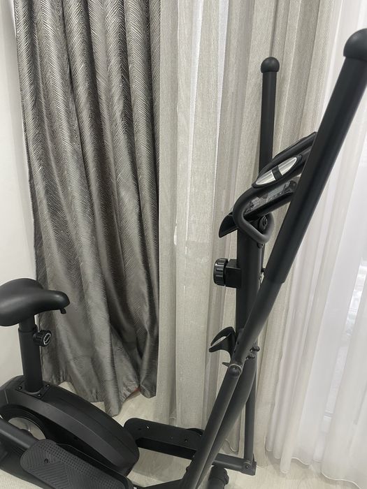 Тренажер элиптический