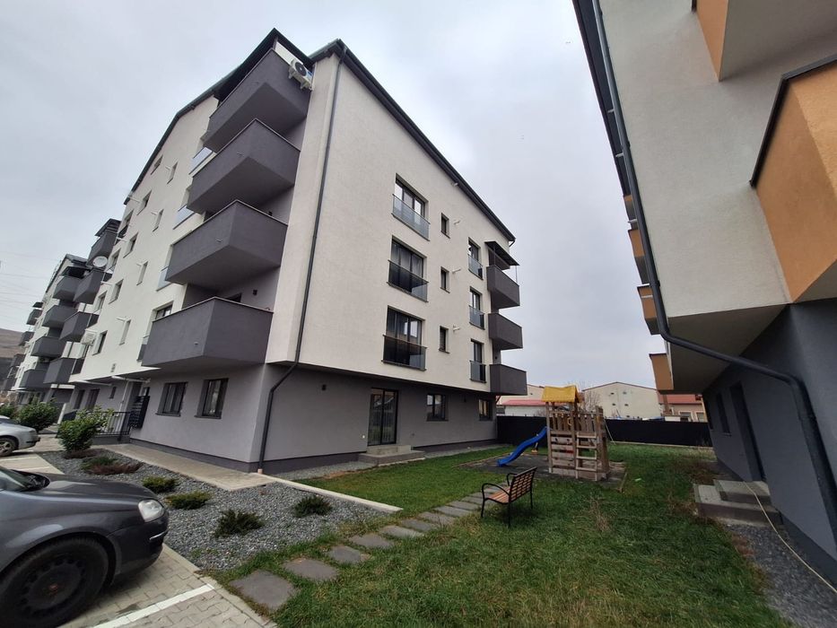 Inchiriez apartament modern, 45 mp, balcon mare + parcare | Florești, Tineretului