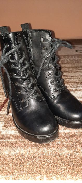 Боти Graceland 36 номер