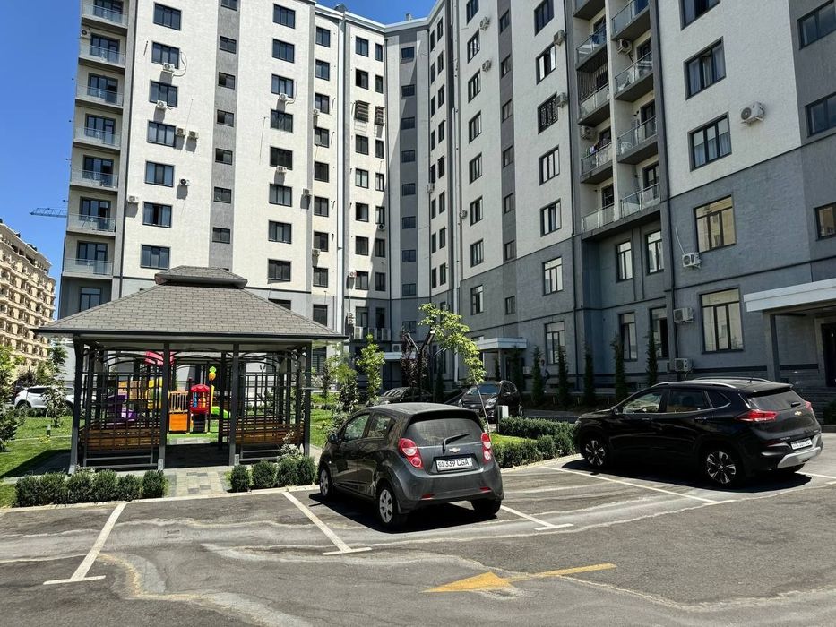 Квартира продается 6/9/10 на жк Elite house