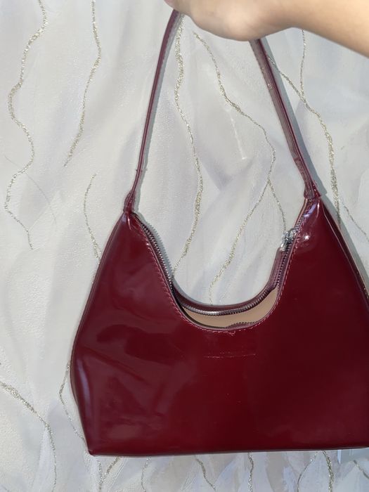 1200тг сумочка красный