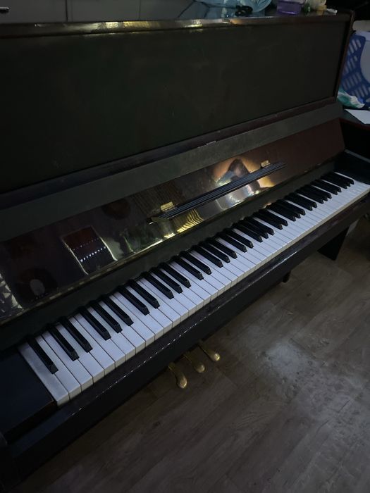 Отдам   пианино