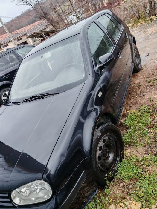 Vând golf IV 4 2002