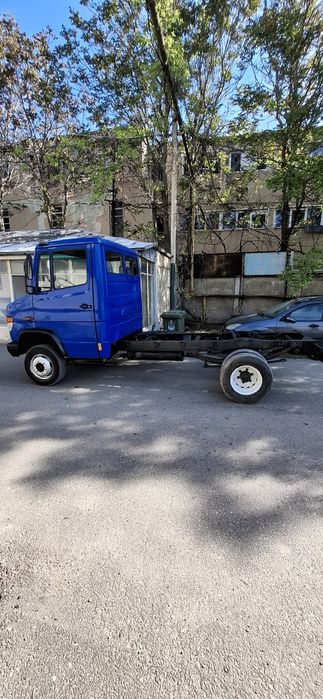 Mercedes vario sasiu basculanta  cat B 3,5 tone