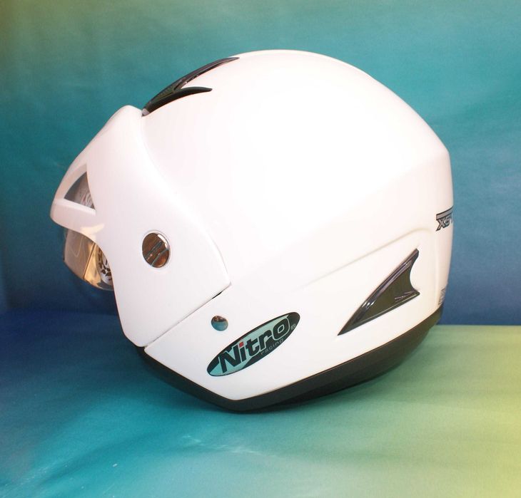 Чисто нова каска Nitro X512-V размер XS