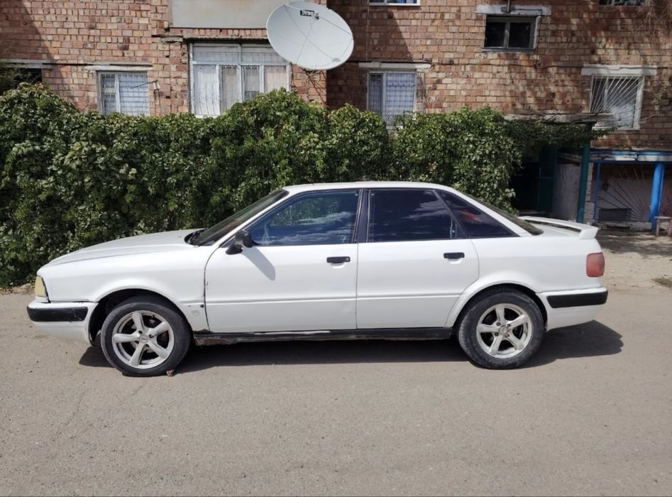 Продам AUDİ 80 B4