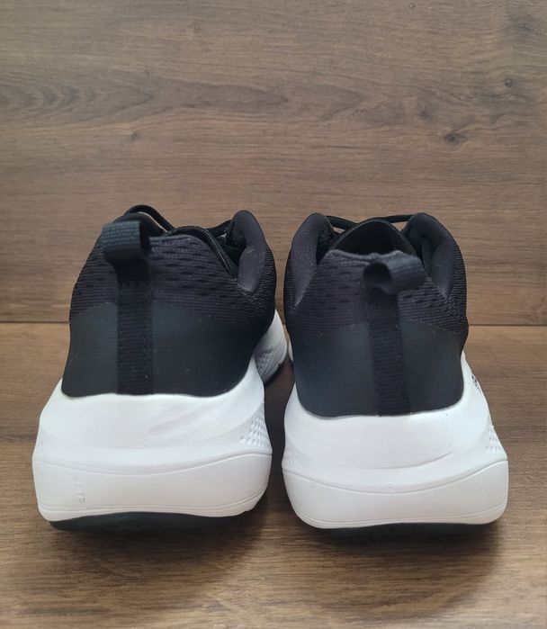 Дамски маратонки Skechers GoRun-37номер