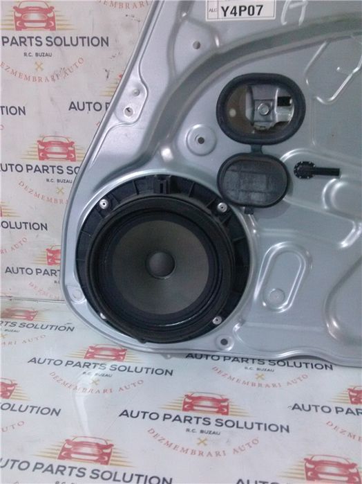 Boxa usa dreapta fata hyundai i30