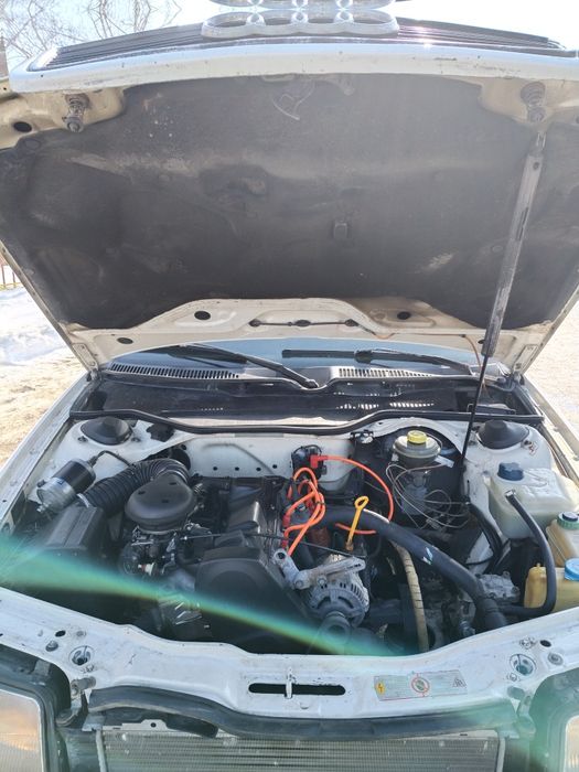 Продам Ауди 100 с4.