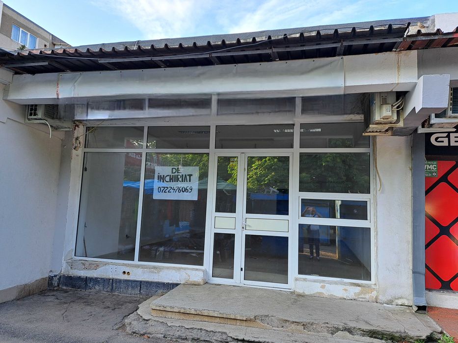 Proprietar închiriez spațiu comercial