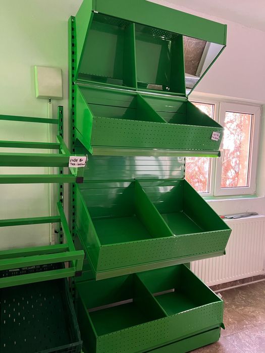 Rafturi metalice de magazin