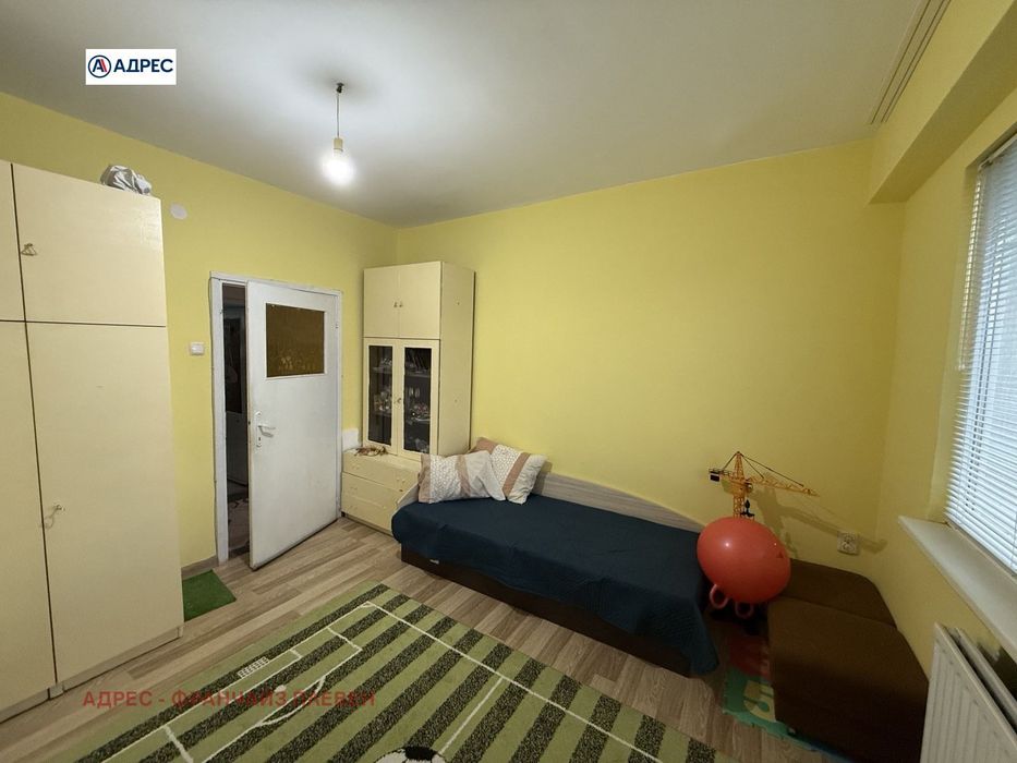 Продава се Двустаен апартамент в Плевен, Сторгозия - 60 кв.м за 1417 €/кв.м - Снимка #2