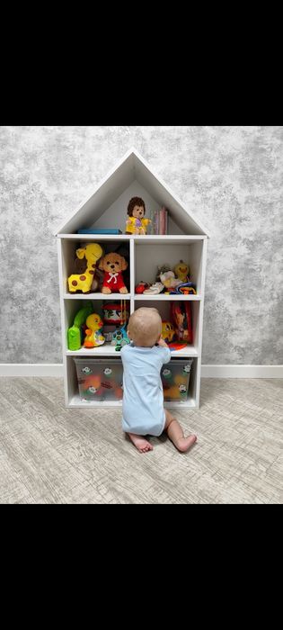 Стеллаж для игрушек домик