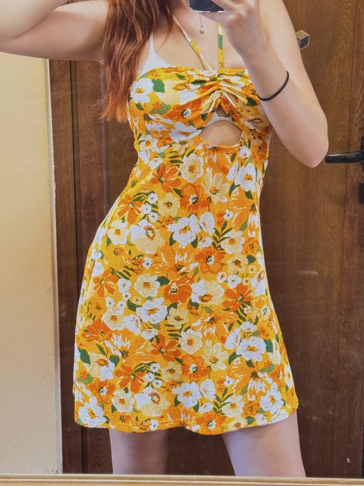 Отпусната къса лятна плажна рокля с оранжеви и жълти цветя, S/M