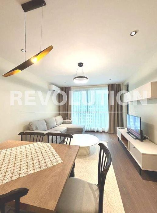 Двустаен апартамент в района на Младост!