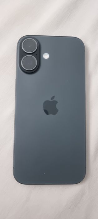 IPhone 17 идеальный состояние